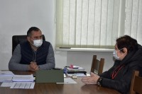 წითელი ჯვარი COVID-19-ის პანდემიის პირობებში ლანჩხუთში, რისკ ჯგუფში მყოფ ადამიანებს დაეხმარება