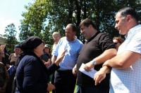 „ქართული ოცნების“ ოზურგეთის, ლანჩხუთის და ჩოხატაურის მაჟორიტარი დეპუტატობის კანდიდატი ვასილ ჩიგოგიძე ლანჩხუთში მოსახლეობას შეხვდა