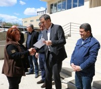 მარნეულში 28 დევნილ ოჯახს ბინები გადაეცა