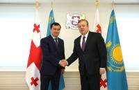   პრემიერი ყაზახეთის ინვესტიციებისა და განვითარების მინისტრს შეხვდა