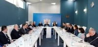 შემოსავლების სამსახურის უფროსი ბიზნეს ასოციაციების წარმომადგენლებთან სამუშაო შეხვედრებს განაგრძობს