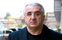 დეპუტატი ვალერი გელაშვილი უკრაინელ კოლეგებს: მე ვარ ის ადამიანი, ვინც სააკაშვილმა სასიკვდილოდ გაიმეტა! 