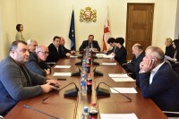 ჯანდაცვის კომიტეტი „მარიხუანის კულტივაციის“ კანონპროექტის გაწვევის ინიციატივით გამოვიდა