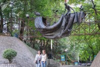 ბავშვთა ქალაქ „მზიურში“ თოჯინების მუზეუმი აღარ აშენდება