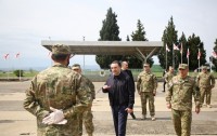ქართველ სამხედროებს ნატოს წამყვანი ქვეყნების სტანდარტის უმაღლესი ხარისხის ახალი უნიფორმა და ფეხსაცმელი აქვთ