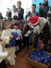 ხულოში საბავშვო ბაღის აღსაზრდელებს საახალწლო საჩუქრები გადაეცათ