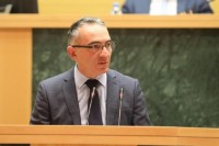 მიხეილ ბატიაშვილის მოსმენა პარლამენტში დღესაც გაგრძელდება