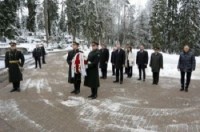 პრემიერმა ლიეტუვაში დაკრძალული ქართველი კაპიტნის, დათიკო მაჭავარიანის ხსოვნას პატივი მიაგო