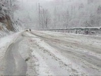 ნაქერალას უღელტეხილზე მისაბმელიანი და ნახევრადმისაბმელიანი ავტოტრანსპორტის მოძრაობა აიკრძალა