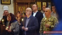 თავდაცვის მინისტრი სააღდგომო ლიტურგიას დაესწრო