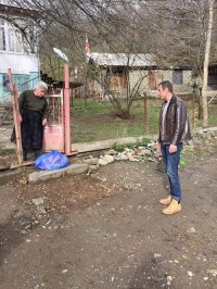 ონში სასურსათო პაკეტების დარიგება გრძელდება