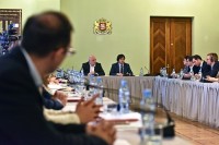 შრომითი უფლებებისა და შრომის უსაფრთხოების მიმართულებით პარლამენტში შეხვედრა იმართება
