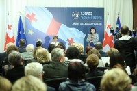 სალომე ზურაბიშვილი ჯანდაცვის სფეროს წარმომადგენლებს შეხვდა