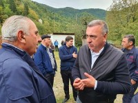 გოჩა ენუქიძე ონის მუნიციპალიტეტში, უწერის თემის მოსახლეობას შეხვდა