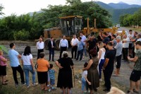 ზაზა გაბუნია კახეთის სოფლებში მოსახლეობას შეხვდა