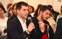 პედაგოგი არჩილ ჭავჭანიძე: ჩემთვის დიდი სტიმულია სკოლაში მუშაობა, ეს ჩემთვის არის შესაძლებლობა, რომ განათლება რაც მივიღე გადავცე მომავალ თაობას