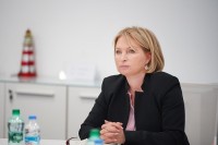 ნათია თურნავა: ჩინეთიდან პირდაპირი ფრენების დროებით შეჩერებაზე გადაწყვეტილების მიღება მოგვიწევს