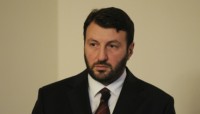გიორგი ანდრიაძე პრეზიდენტს საქართველოსადმი მტრულად განწყობილი თურქისთვის ორმაგი მოქალაქეობის მინიჭებაში ადანაშაულებს 