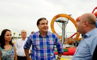მიხეილ სააკაშვილმა ანაკლიაში ახალი აკვაპარკი გახსნა
