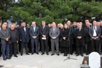 ვახტანგ ყოლბაია და ელგუჯა გვაზავა აფხაზეთიდან გადმოსვენებული გმირების დაკრძალვის ცერემონიას დაესწრნენ