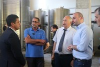 პრემიერმა ამბროლაურში ღვინის ახალი საწარმო დაათვალიერა