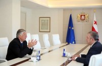 პრემიერმა უნგრეთის ელჩთან გამოსამშვიდობებელი შეხვედრა გამართა