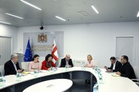 ნათია თურნავა: რეგიონულ სატრანსპორტო მარშრუტებში საქართველოს ჩართულობამ გაზარდა როგორც სახმელეთო გადაზიდვები, ასევე სექტორში დასაქმებულთა რაოდენობა ნათია თურნავა: რეგიონულ სატრანსპორტო მარშრუტებში საქართველოს ჩართულობამ გაზარდა როგორც სახმელეთო გადაზიდვები, ასევე სექტორში დასაქმებულთა რაოდენობა