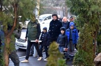 დედაქალაქის მერმა ზაქარიაძის N3-ში მოსახლეობის მიერ გამწვანებული ტერიტორია დაათვალიერა დედაქალაქის მერმა ზაქარიაძის N3-ში მოსახლეობის მიერ გამწვანებული ტერიტორია დაათვალიერა