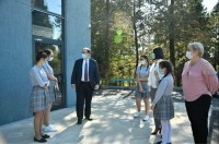 მიხეილ ჩხენკელმა სოფელ სიქთარვაში ახლადაშენებული სკოლა მოინახულა