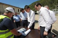 „ქართული ოცნების“ ლიდერები შუახევში საჯარო სკოლის მშენებლობის პროცესს გაეცნენ