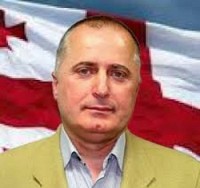 ამირან სალუქვაძე: პოლიტიკოსებმა, პარტიებმა, ერთმანეთში გაარკვიეთ საქმეები, ძალოვნებს დაანებეთ თავი, ნუ ცდილობთ ქვეყნის სისტემურ შერყევა ამირან სალუქვაძე: პოლიტიკოსებმა, პარტიებმა, ერთმანეთში გაარკვიეთ საქმეები, ძალოვნებს დაანებეთ თავი, ნუ ცდილობთ ქვეყნის სისტემურ შერყევა