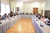 ფრაქცია „ქართული ოცნება - ძლიერი საქართველოსთვის“ წევრებმა სკოლის მოსწავლეებს უმასპინძლეს