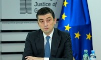 პრემიერი სომეხ ხალხს ქრისტეშობას და ნათლისღებას ულოცავს პრემიერი სომეხ ხალხს ქრისტეშობას და ნათლისღებას ულოცავს