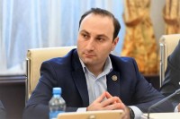 ანრი ოხანაშვილი ოპოზიციას: არჩევნების წინ გაგიაქტიურდათ ინსტინქტი, რომ მომდევნო მოწვევის პარლამენტში ბევრად შემცირებული იქნებით თუ გადალახეთ ბარიერი და მაქსიმალურად ცდილობთ ტრიბუნა გამოიყენოთ