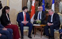 ირაკლი კობახიძე საფრანგეთის რესპუბლიკის სენატის პრეზიდენტს შეხვდა