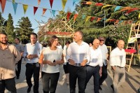 ბათუმის ბულვარში სამეწარმეო მარკეტი გაიხსნა