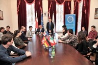 ზურაბ პატარაძემ სტუდენეტბს ვიზალიბერალიზაციის ამოქმედება მიულოცა