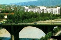 თამარ მეფის ხიდიდან ჩასასვლელ პანდუსზე ტრანსპორტის მოძრაობა 200 დღის განმავლობაში შეიზღუდება 