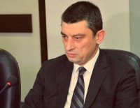 გახარია ჟურნალისტებს: ხალხნო არ გრცხვენიათ?!  ნერვებს გაუფრთხილდით