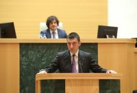 გიორგი გახარია: ადამიანები, რომლებიც სხდომათა დარბაზში ნახევარი საათით მხოლოდ იმისთვის შემოდიან, რომ პოლიციელს „მიჩმორებული“ დაუძახონ, მომავალს ვერ შექმნიან