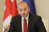 პრემიერი: ყველაზე მეტად მხარდაჭერა ტურიზმის სექტორს სჭირდება და ამ პრობლემაზე პოლიტიკური ქულების დაწერის მცდელობა მიუღებელია