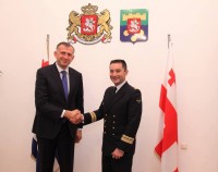 ზურაბ პატარაძე საფრანგეთის სამხედრო ფრეგატის ეკიპაჟის წევრებს შეხვდა