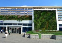 ავლაბრის მეტროსთან "ქართული ოცნების"  200-მდე მხარდამჭერია შეკრებული