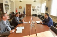 კახა კუჭავა ჩეხეთის რესპუბლიკის საგანგებო და სრულუფლებიან ელჩს შეხვდა კახა კუჭავა ჩეხეთის რესპუბლიკის საგანგებო და სრულუფლებიან ელჩს შეხვდა