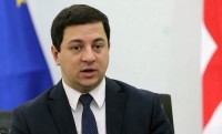არჩილ თალაკვაძე: “ქართული ოცნების” 93 პარლამენტარი შემდეგი სამი თვის განმავლობაში საკუთარი ხელფასიდან 1/3-ს გადარიცხავს კორონავირუსის წინააღმდეგ შექმნილ ფონდში, რაც დაახლოებით ნახევარ მილიონს შეადგენს
