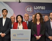 სალომე ზურაბიშვილი: ვის დავუთმო ქვეყანა, ვაშაძეს და რუსეთს?