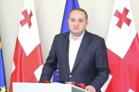 ირაკლი ჩიქოვანი: 10-ზე მეტი პირის თავშეყრა დასაშვებია დაწესებულებებში, რომლებიც აგრძელებენ მუშაობას და ისინი ვალდებულები არიან დაიცვან 2-მეტრიანი სოციალური დისტანცია