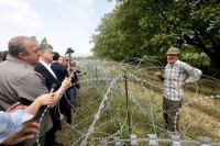 "day.kyiv" (უკრაინა): ტერიტორიების რეალური დაბრუნება? პოროშენკო: „ჩვენ მავთულხლართის ლიკვიდირებისთვის ვიბრძოლებთ“