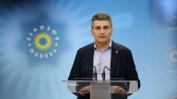 მამუკა მდინარაძე: აქციის მონაწილეებმა ცესკოს შენობაში შეჭრა სცადეს, ესროდნენ ქვებს და სხვადასხვა ნივთებს პოლიციელებს, რასაც საპასუხო რეაქცია  მოჰყვა
