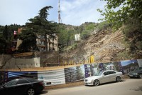  ილია ელოშვილი ყიფიანის ქუჩაზე ვითარებას გაეცნო